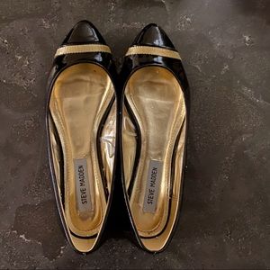 Steve Madden Black Flats